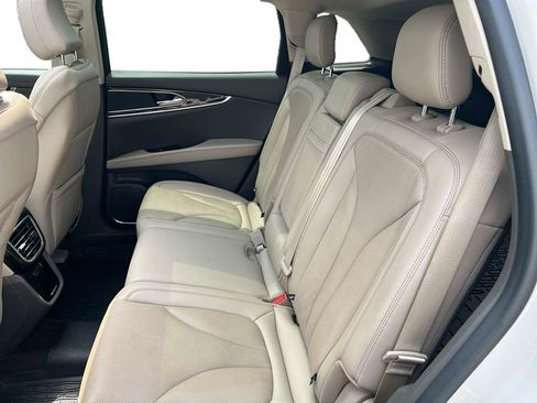 Certified 2023 Lincoln Nautilus Reserve AWD/4WD image 19