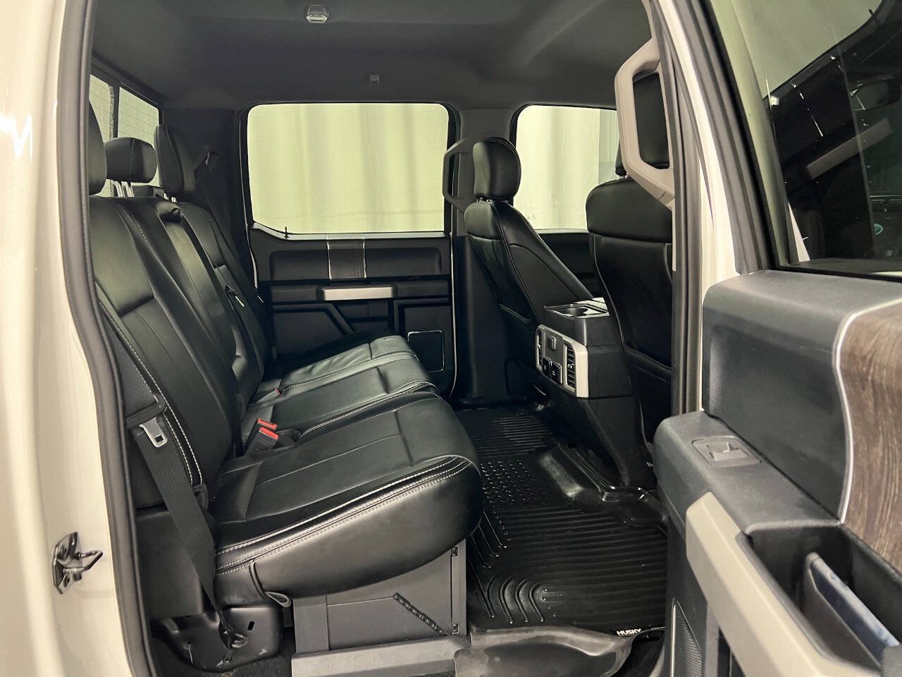 Used 2020 Ford F350 Lariat w/ Chrome Package AWD/4WD image 10