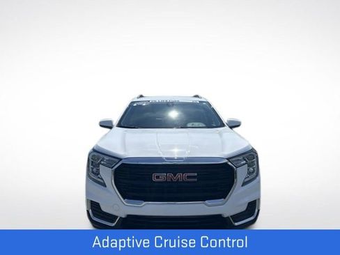 Certified 2024 GMC Terrain SLE w/ Driver Convenience Package AWD/4WD image 13