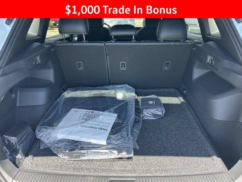 New 2026 Volkswagen Tiguan SE R-Line FWD image 14