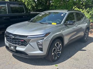 Used 2024 Chevrolet Trax RS w/ Driver Confidence Package FWD video 2