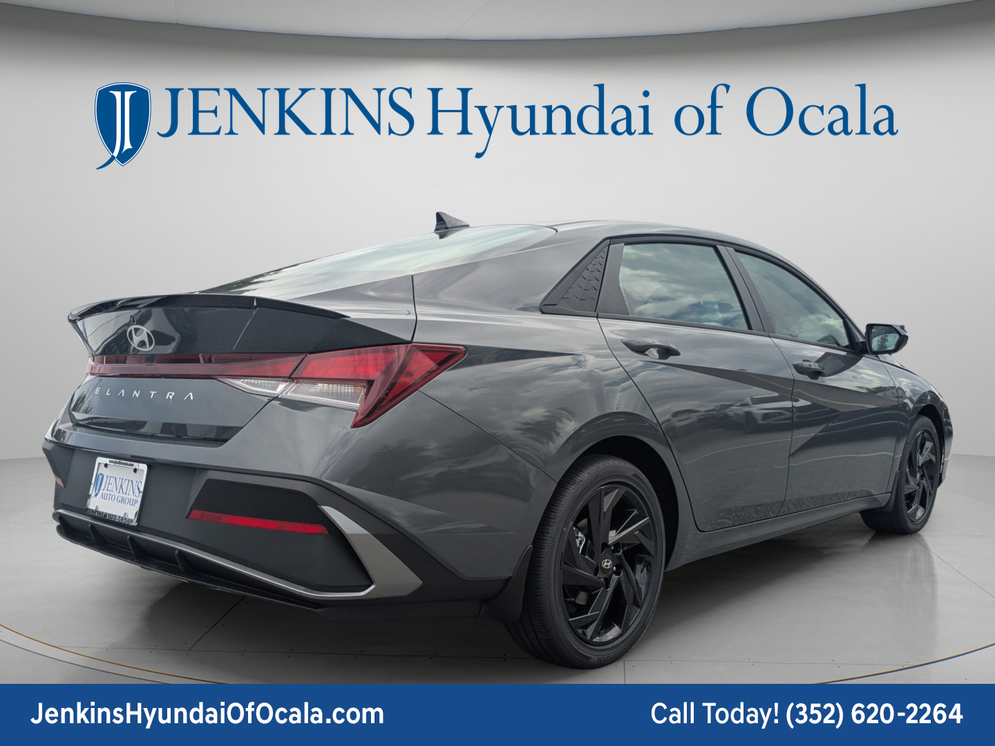 New 2026 Hyundai Elantra SEL Sport FWD image 3