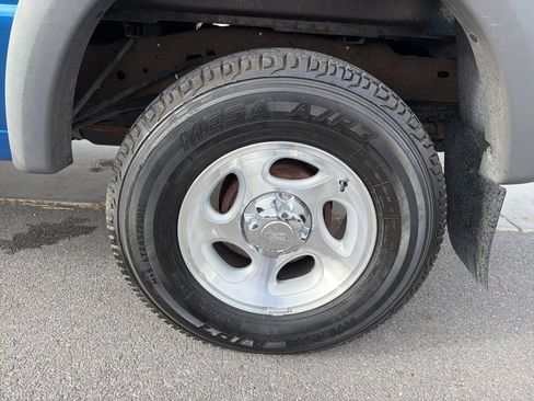 Used 2001 Ford Ranger XLT image 28