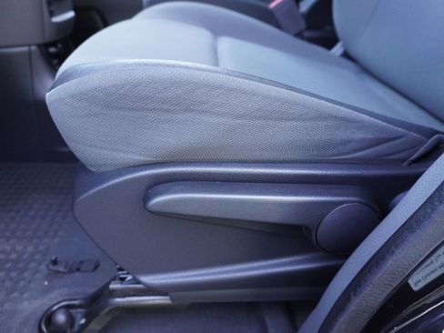 Used 2015 Nissan NV200 SV w/ Technology Package image 28