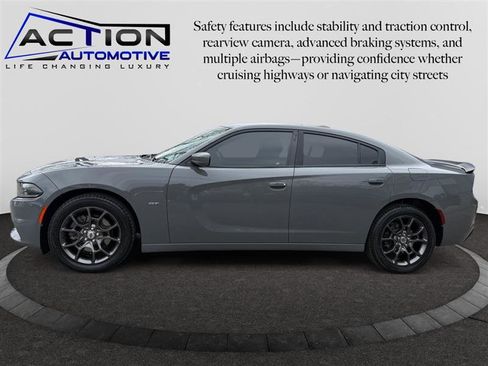 Used 2018 Dodge Charger GT image 5