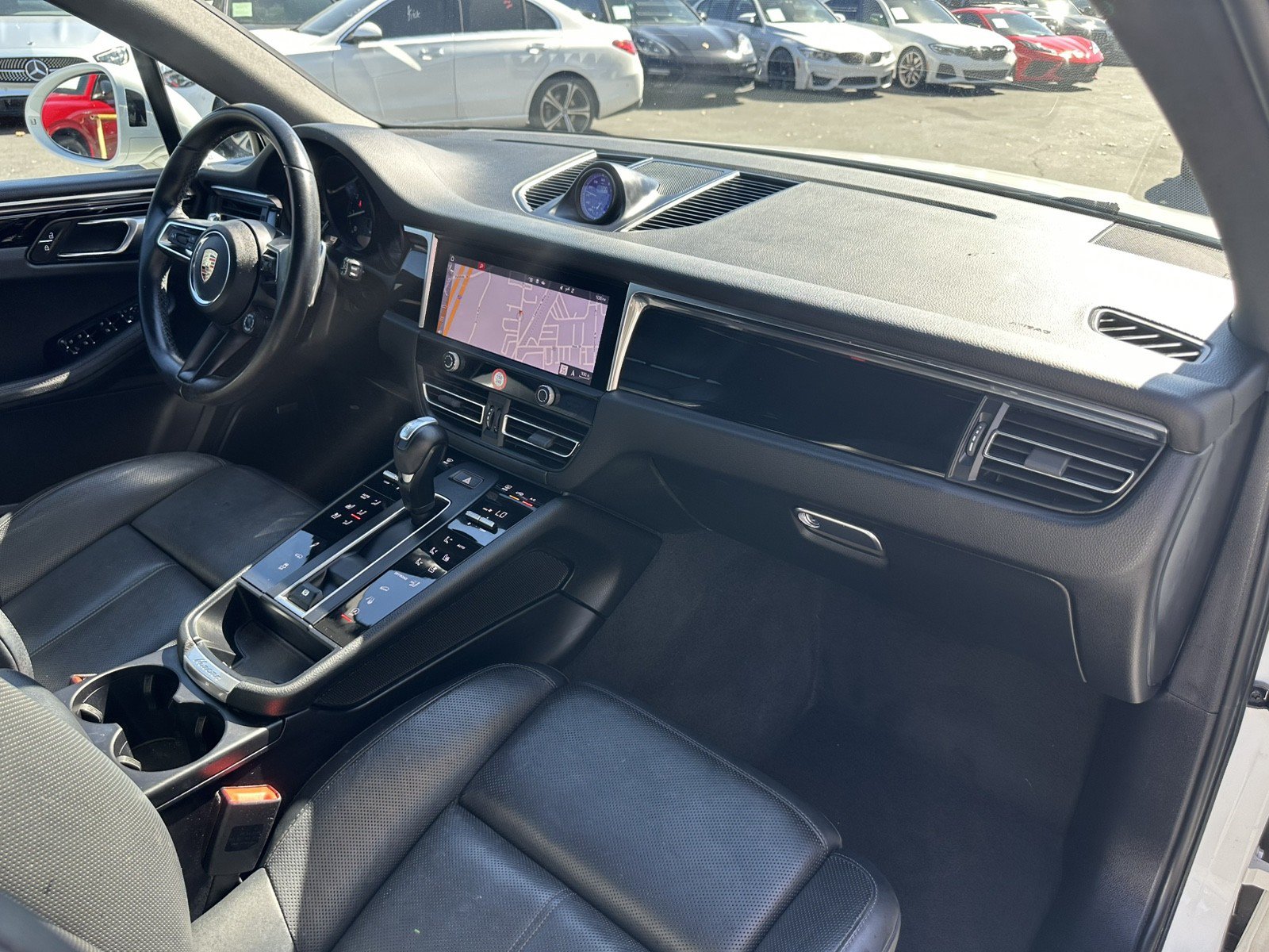Used 2023 Porsche Macan AWD/4WD image 20