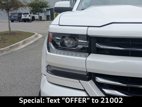 Used 2018 Chevrolet Silverado 1500 High Country AWD/4WD image 10