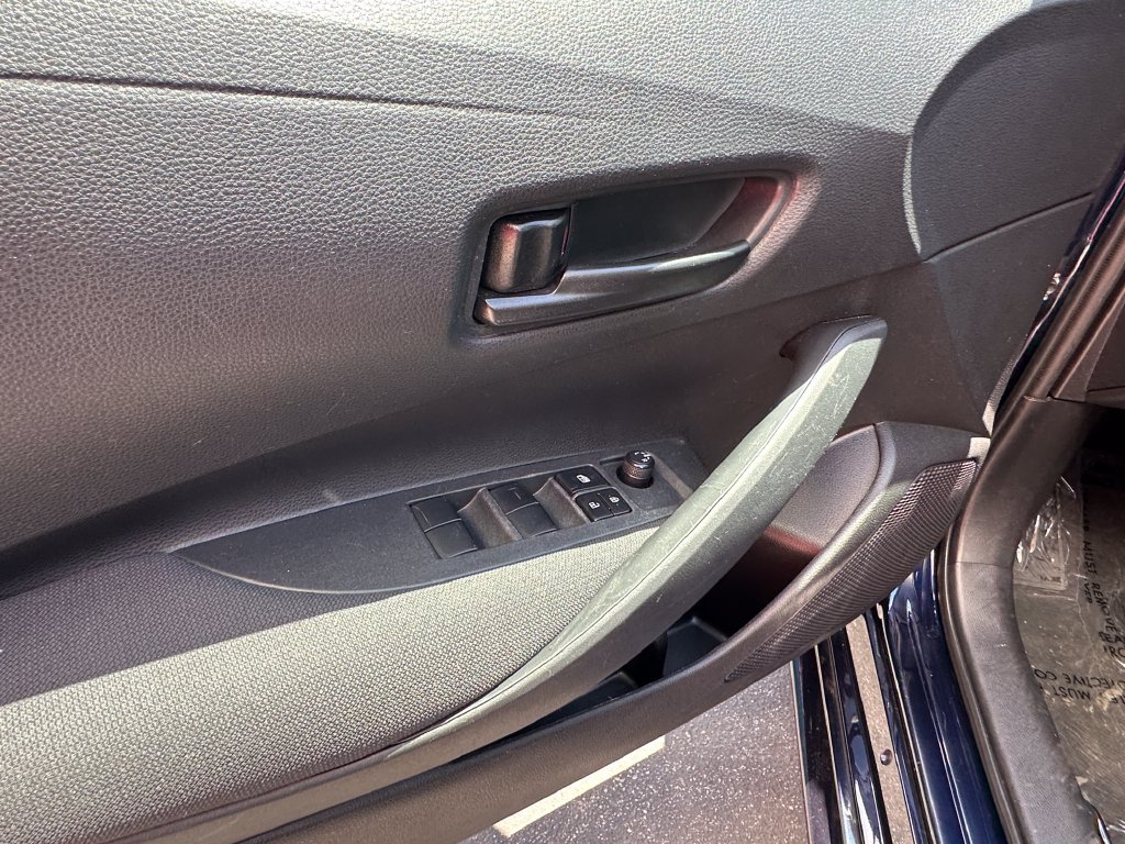 Used 2023 Toyota Corolla LE FWD image 19