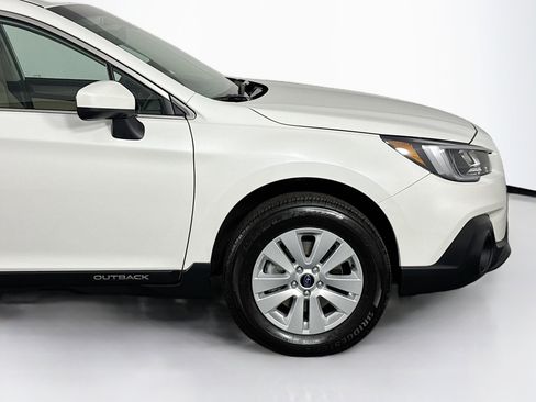 Used 2019 Subaru Outback 2.5i Premium AWD/4WD image 39