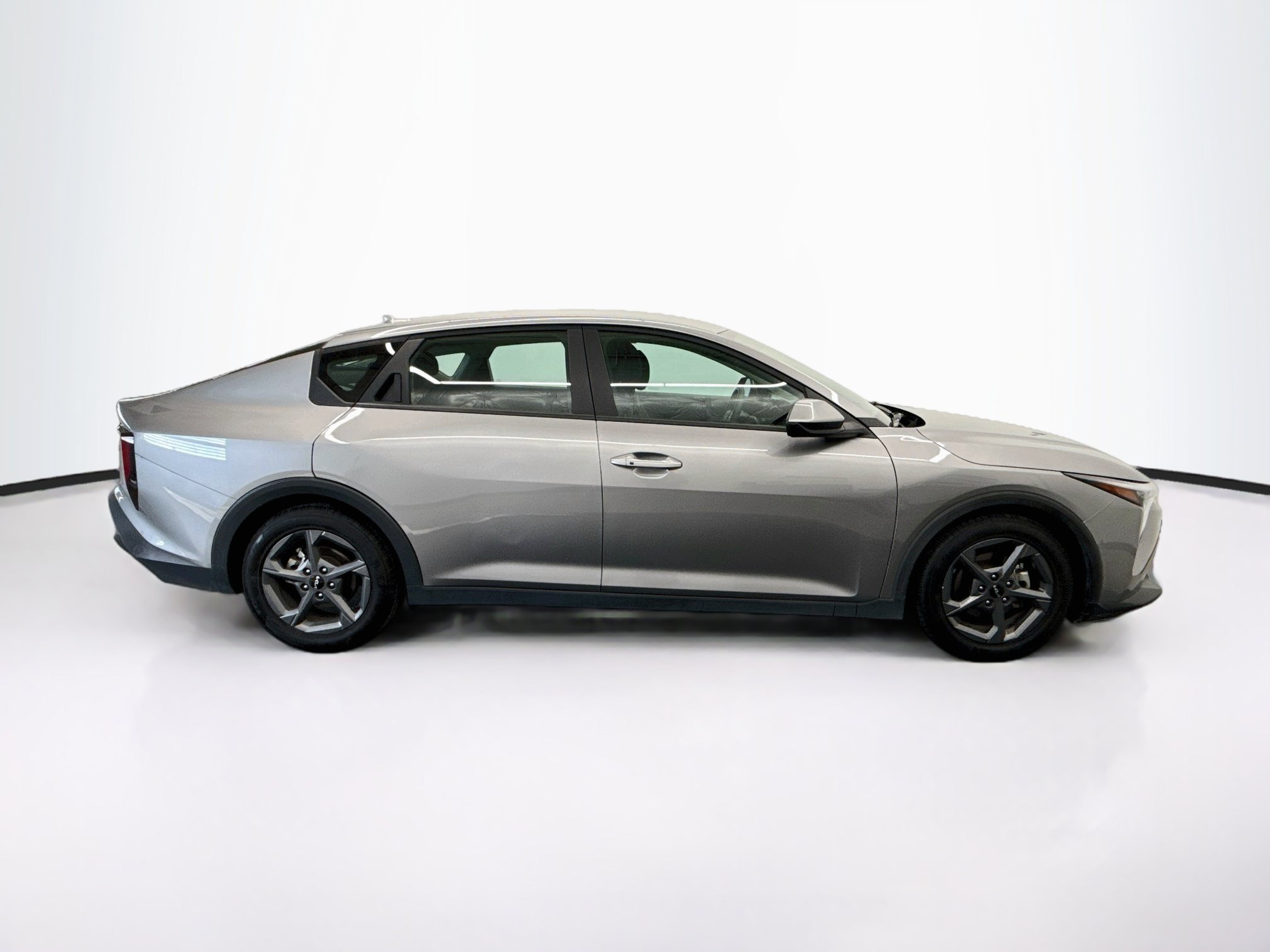 Used 2025 Kia K4 FWD image 10
