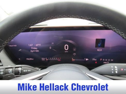 Used 2025 Buick Envision Preferred AWD/4WD image 7