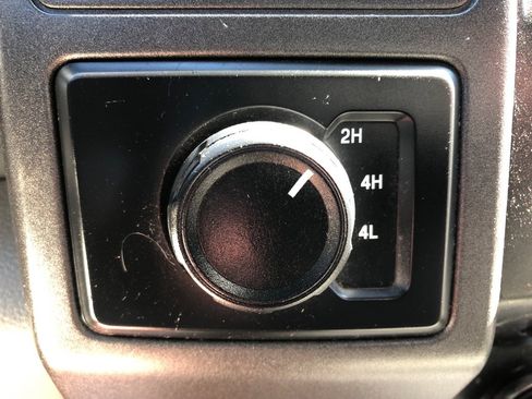 Used 2018 Ford F250 XL w/ STX Appearance Package AWD/4WD image 32