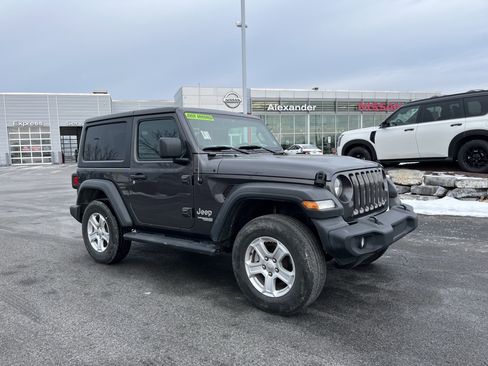 Used 2020 Jeep Wrangler Sport image 1