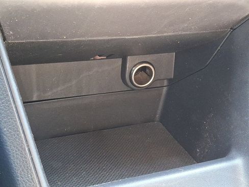 Used 2017 Subaru Crosstrek 2.0i Premium image 23