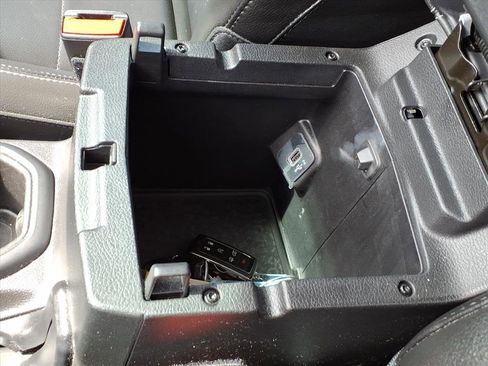 Used 2022 Jeep Gladiator Overland w/ Popular Equipment Package image 29