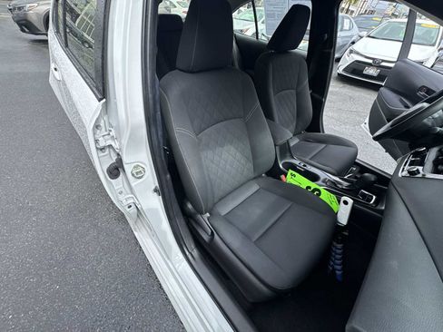 Used 2023 Toyota Corolla LE image 23