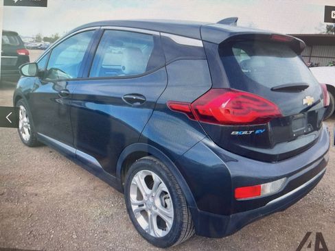 Used 2018 Chevrolet Bolt LT image 4