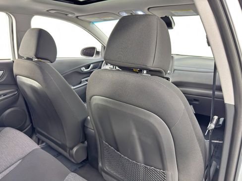 Used 2022 Hyundai Kona SEL w/ Convenience Package image 32