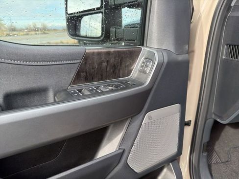New 2026 Ford F250 Lariat w/ Black Appearance Package AWD/4WD image 46