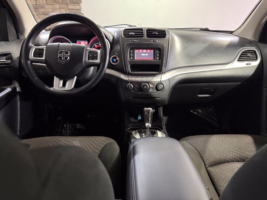 Used 2019 Dodge Journey SE w/ Connectivity Group FWD image 23