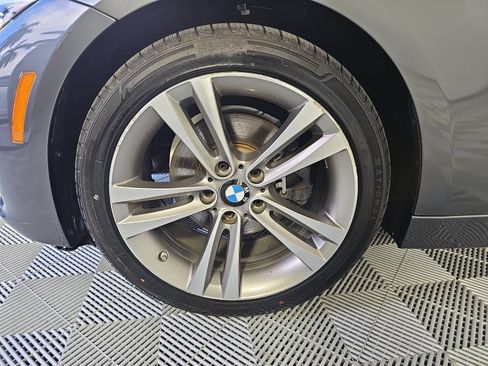 Used 2018 BMW 330i Sedan RWD image 10