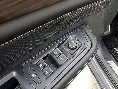 New 2026 Volkswagen Atlas SEL Premium R-Line AWD/4WD image 10