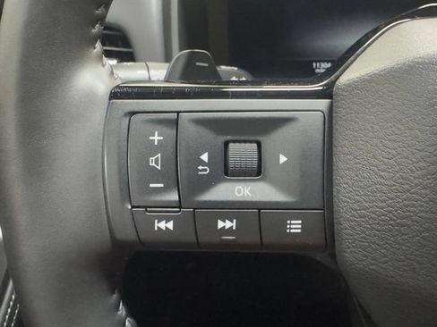 Used 2025 Nissan Rogue SL w/ Tech Package AWD/4WD image 17