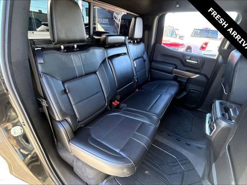 Used 2020 Chevrolet Silverado 1500 High Country image 25