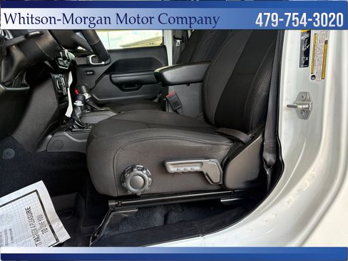Used 2022 Jeep Wrangler Unlimited Sport AWD/4WD image 16