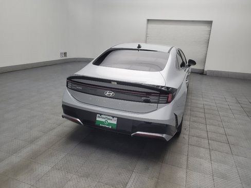 Used 2025 Hyundai Sonata SEL FWD image 7