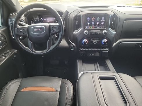 Certified 2021 GMC Sierra 2500 AT4 w/ AT4 Premium Plus Package AWD/4WD image 18