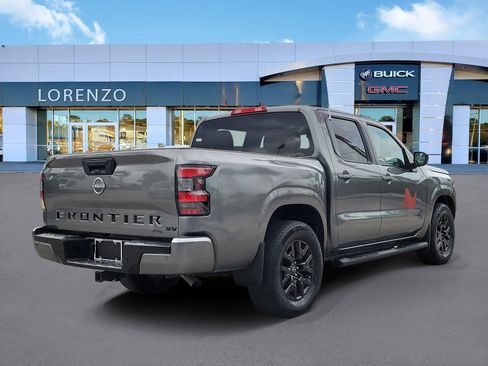 Used 2023 Nissan Frontier SV w/ Midnight Edition Package RWD image 5