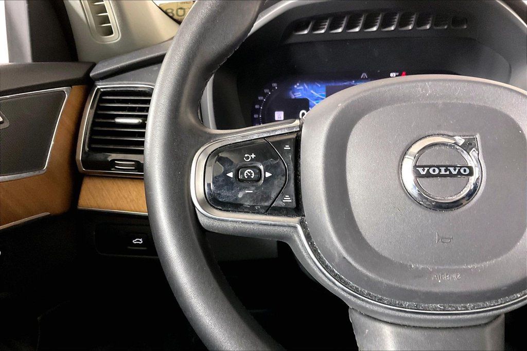 Used 2023 Volvo XC90 B6 Plus w/ Protection Package Premier AWD/4WD image 18