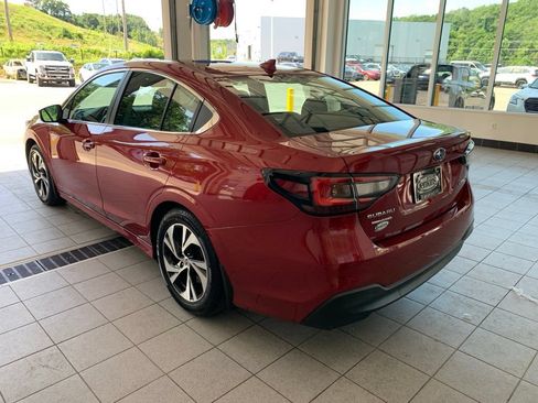 Used 2022 Subaru Legacy Premium w/ Popular Package #1 AWD/4WD image 8