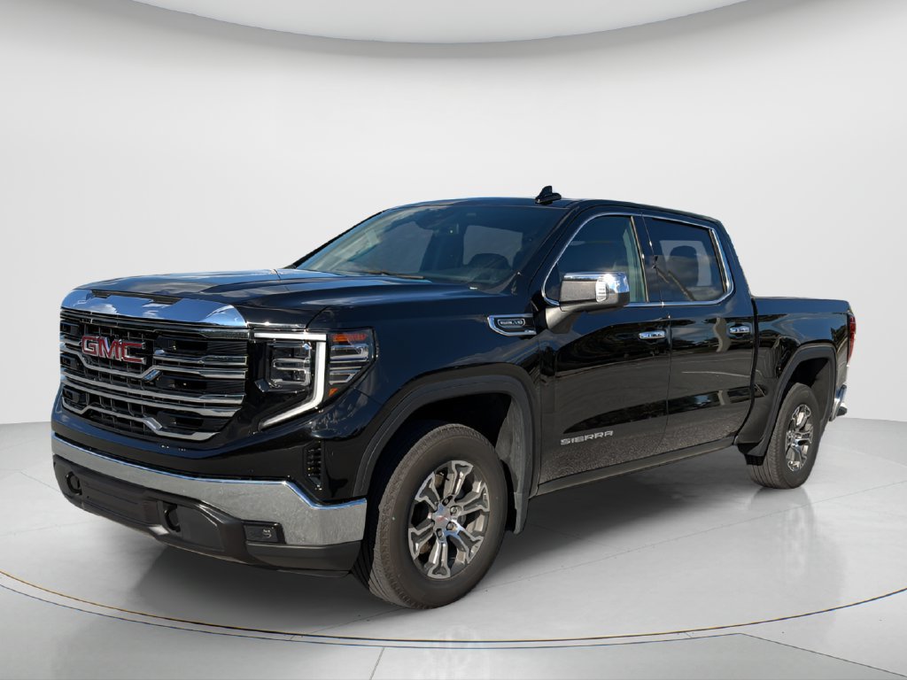 Used 2026 GMC Sierra 1500 SLT RWD image 1