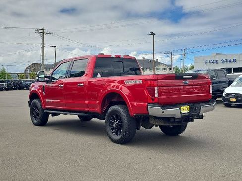 Certified 2020 Ford F350 Lariat w/ Tremor Off-Road Package AWD/4WD image 4