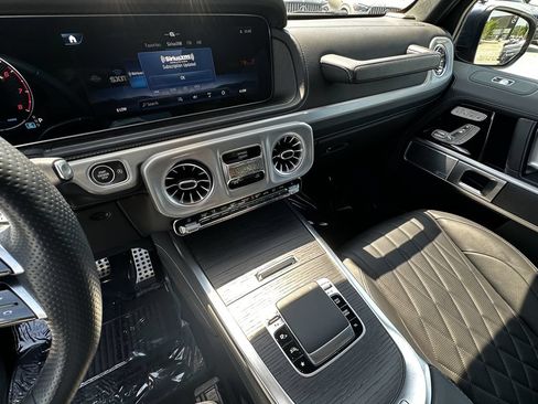 Certified 2025 Mercedes-Benz G 550 image 31
