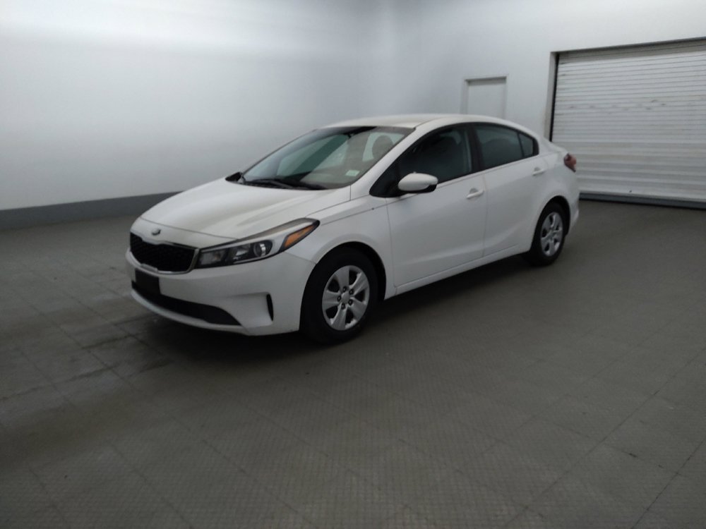 Used 2017 Kia Forte LX w/ LX Popular Package FWD image 2