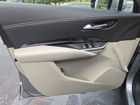 Used 2023 Cadillac XT4 Luxury FWD image 18