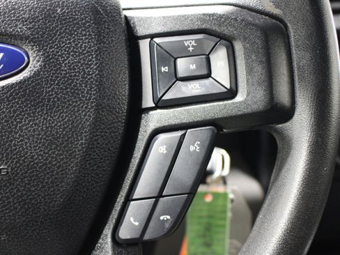 Used 2019 Ford F150 XL w/ Equipment Group 101A Mid AWD/4WD image 12