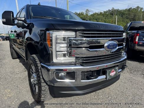 Used 2019 Ford F250 Lariat w/ Lariat Ultimate Package AWD/4WD image 5