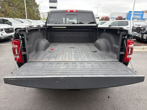 Used 2022 RAM 3500 Big Horn w/ Level C Equiment Group AWD/4WD image 34