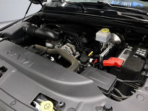 Used 2022 RAM 1500 Big Horn AWD/4WD image 13