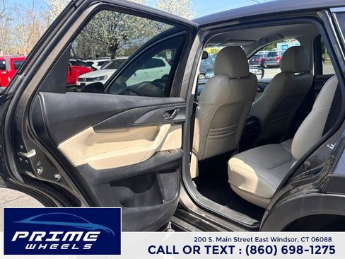 Used 2018 MAZDA CX-9 Touring image 11