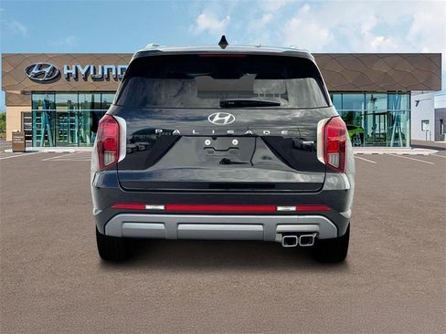 Used 2025 Hyundai Palisade SEL image 6