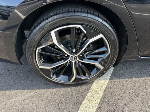 Used 2024 Nissan Altima 2.5 SR image 18