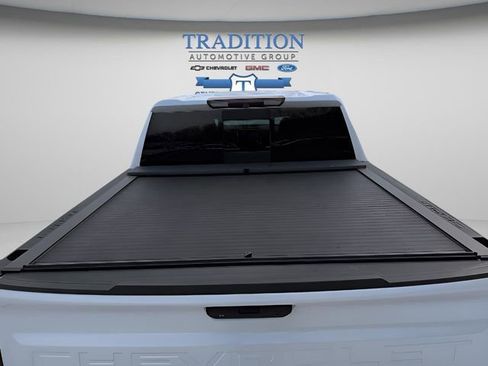 Used 2019 Chevrolet Silverado 1500 High Country w/ Technology Package image 33