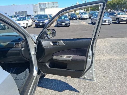 Used 2010 Subaru Forester 2.5XT Limited image 20