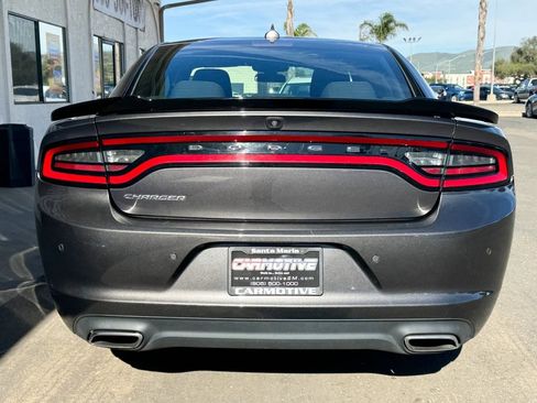 Used 2023 Dodge Charger SXT image 6