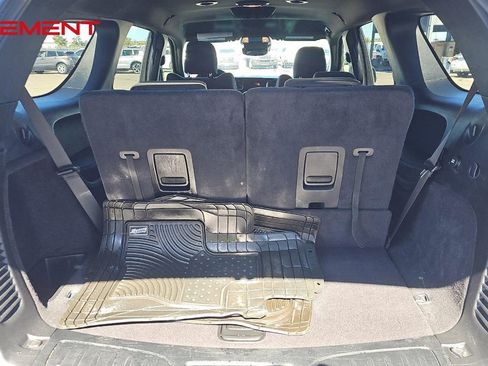 Used 2023 Dodge Durango SXT Launch Edition image 14